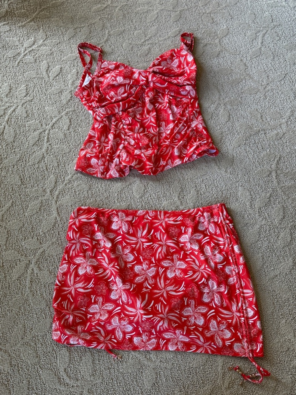 Nicole Miller Studio Red & White 2 piece swimsuit - 3X